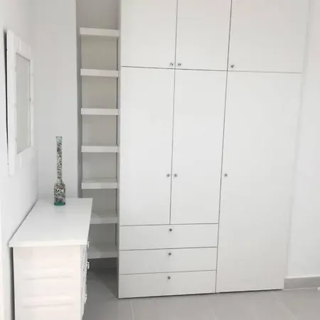 Apartment Lovely In Marbella, Close To The Marbella