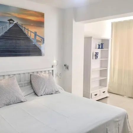 Apartment Lovely In Marbella, Close To The Marbella